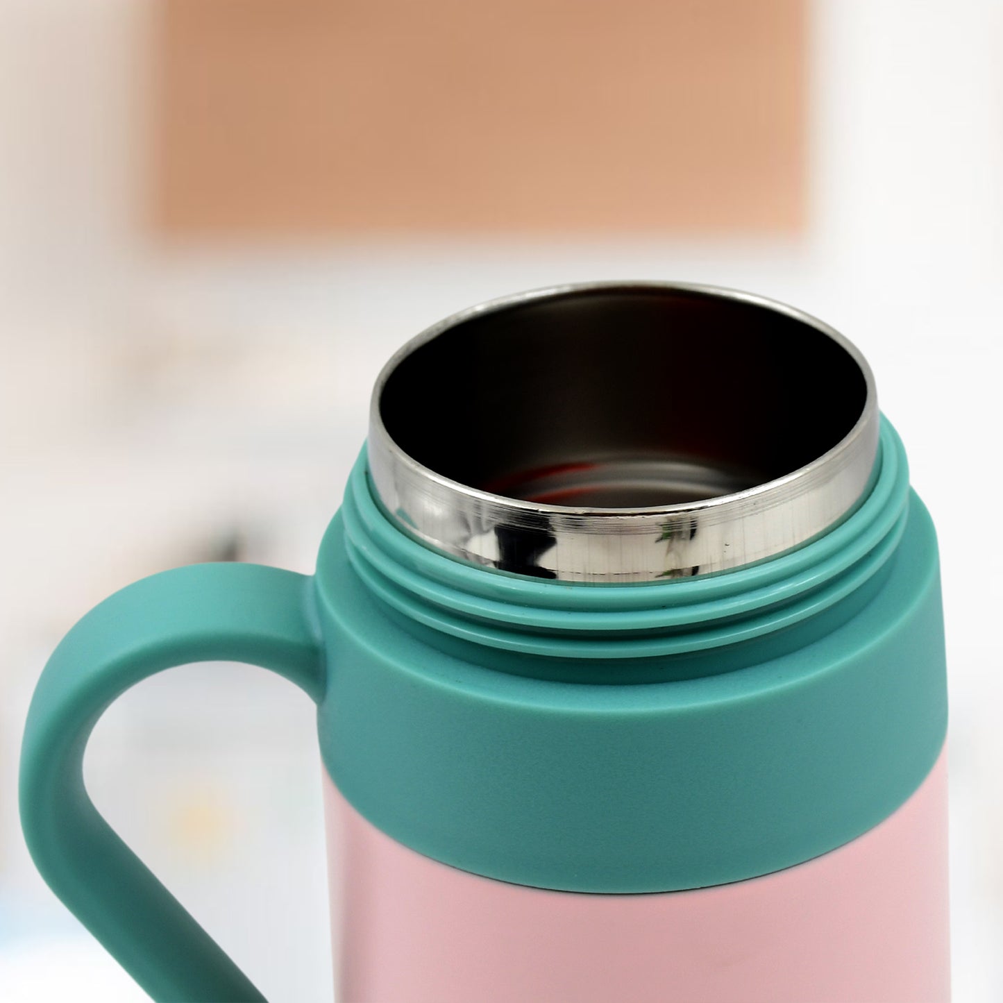 Smart Vacuum Insulated Water Bottle Gift Color Box (600 Ml Approx)